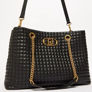 LIU •JO Hemal
ia Bag In Synthetic Leather In Black